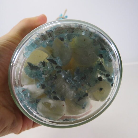 Jar of REAL white sea shells w dried red sea fan, Glass w cork lid (over 1 pound - Picture 8 of 10